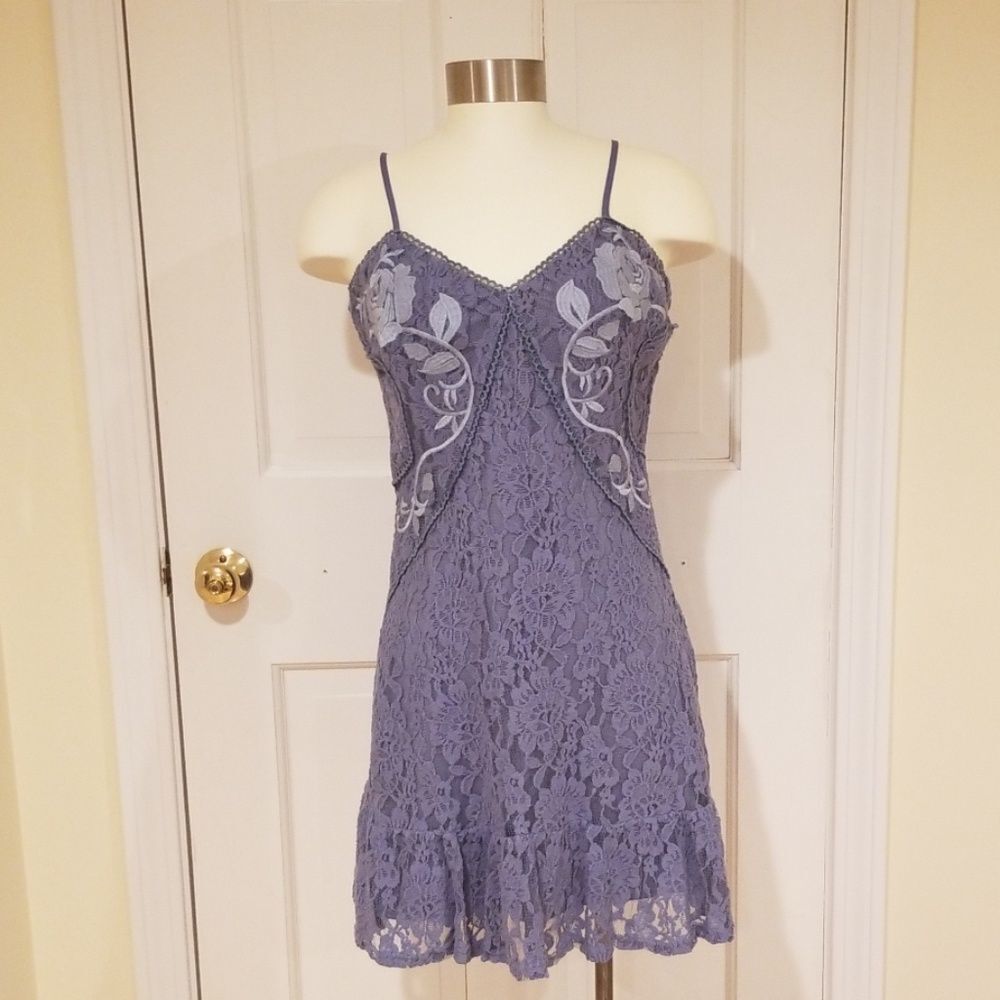 AQUA sexy little blue lace dress size S